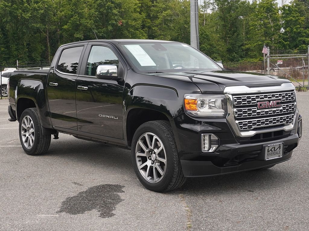 Used 2022 Black GMC Denali image 2