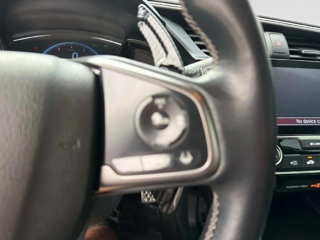 Used 2018 Silver Metallic Honda Sport Touring image 27