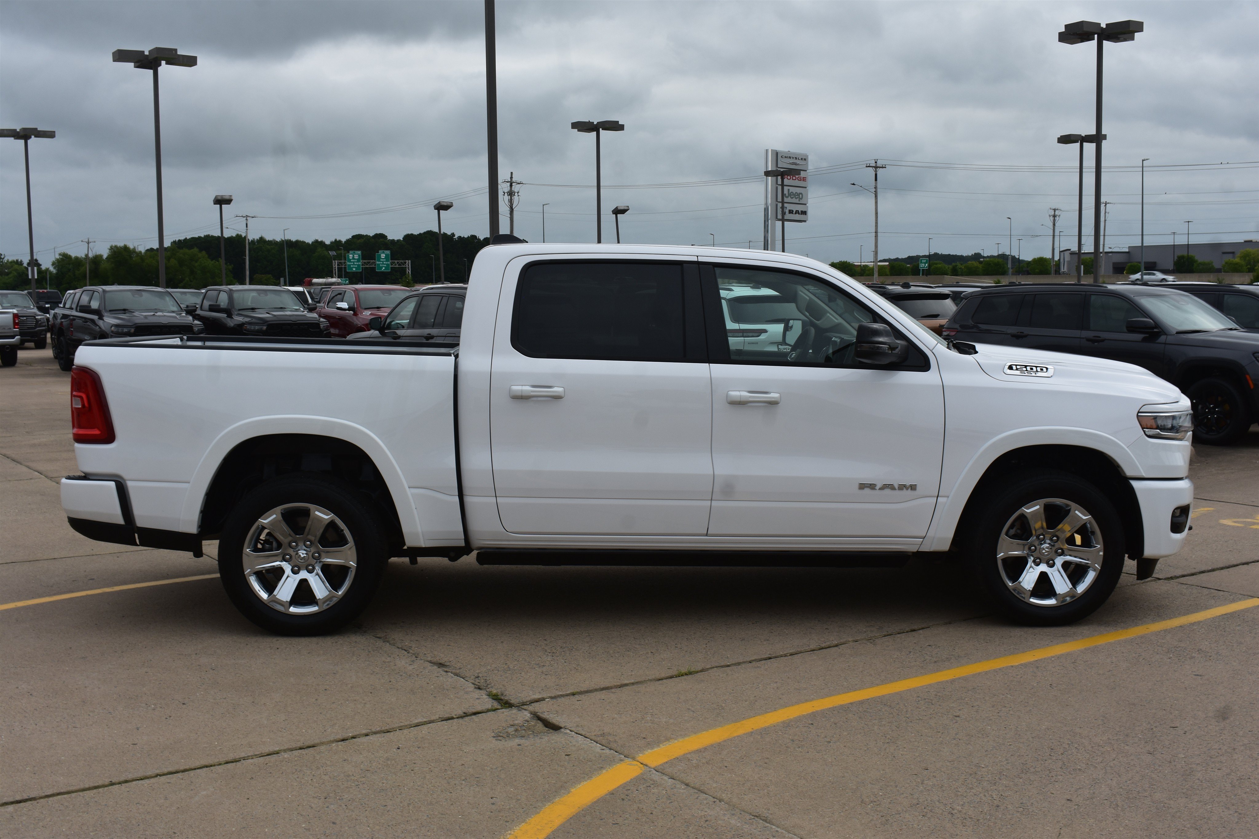 Used 2025 Bright White Clearcoat Ram Laramie image 4