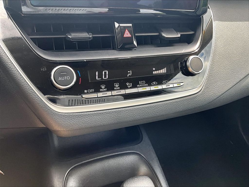 Used 2024 White Toyota LE image 26