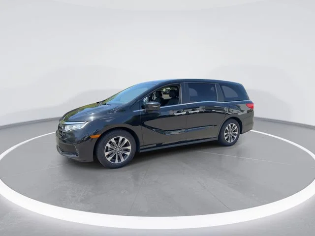 Used 2024  Honda EX-L image 4
