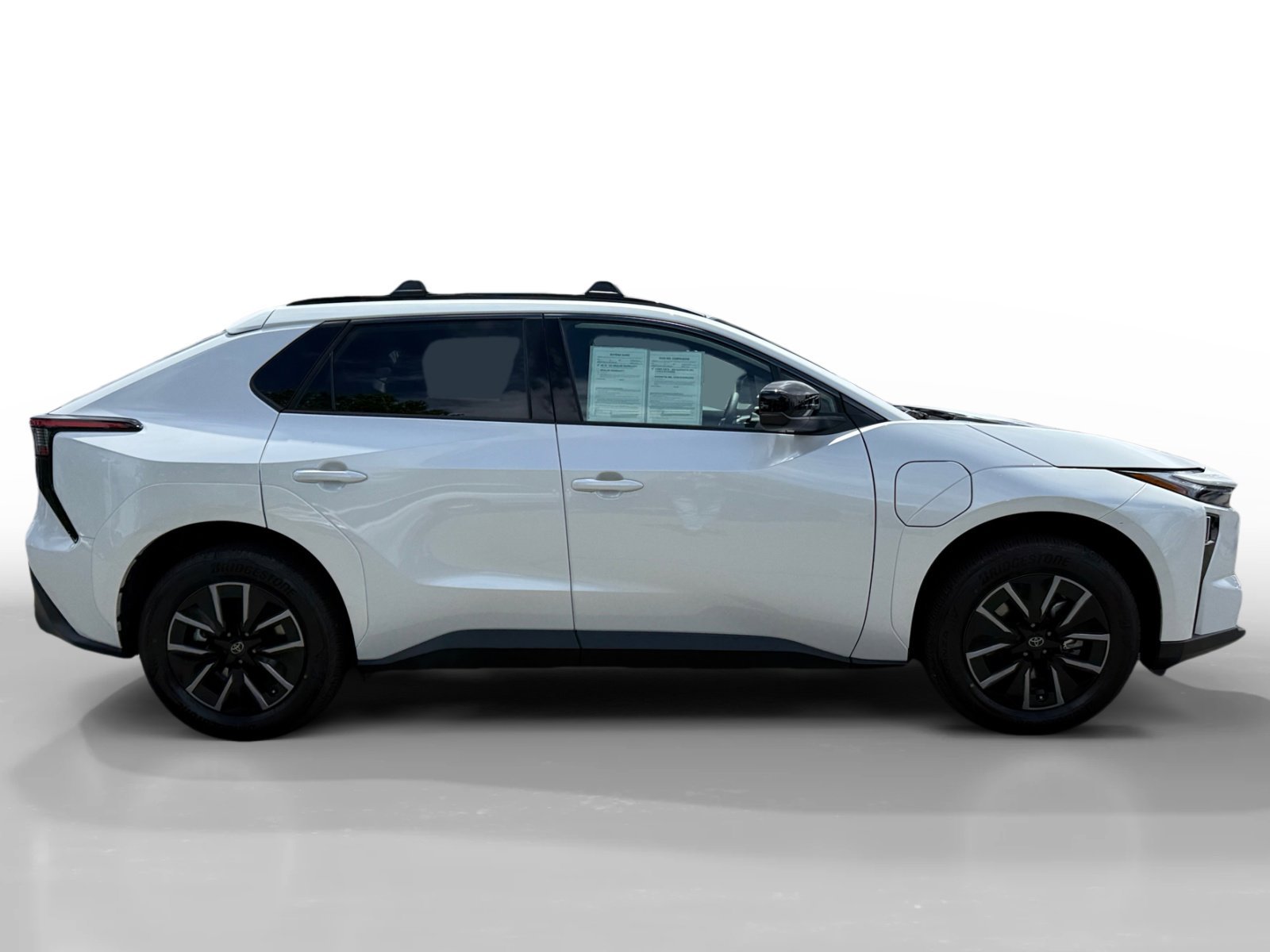 Used 2026 Pearl Toyota XLE image 6