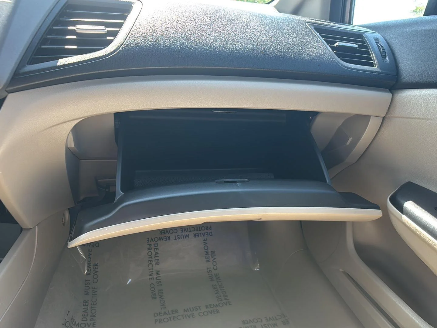 Used 2012 Urban Titanium Metallic Honda LX image 30