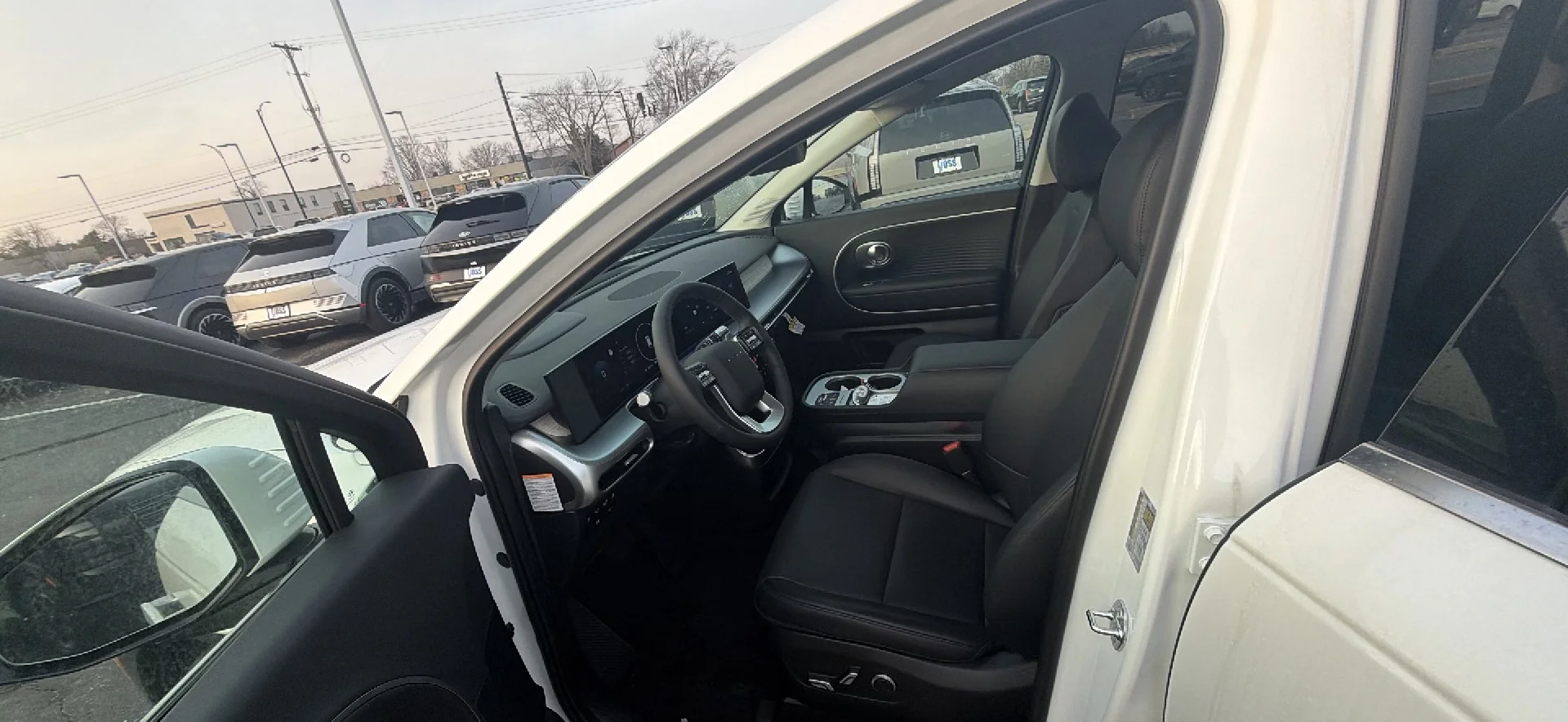 New 2026 Snow White Pearl Hyundai SEL image 11
