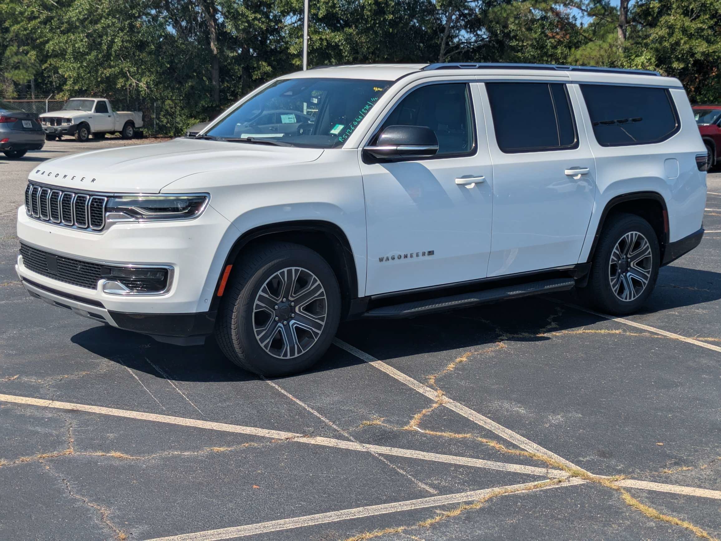 Used 2024 White Jeep Series II image 7