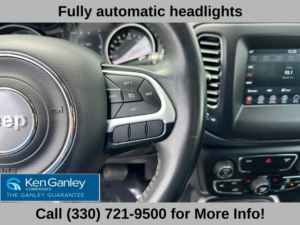 Used 2019 Black Jeep Latitude image 31