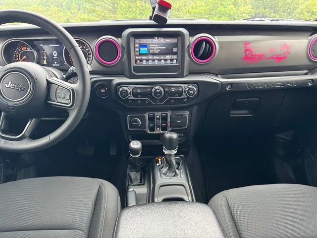 Used 2023 Black Jeep Sport S image 20