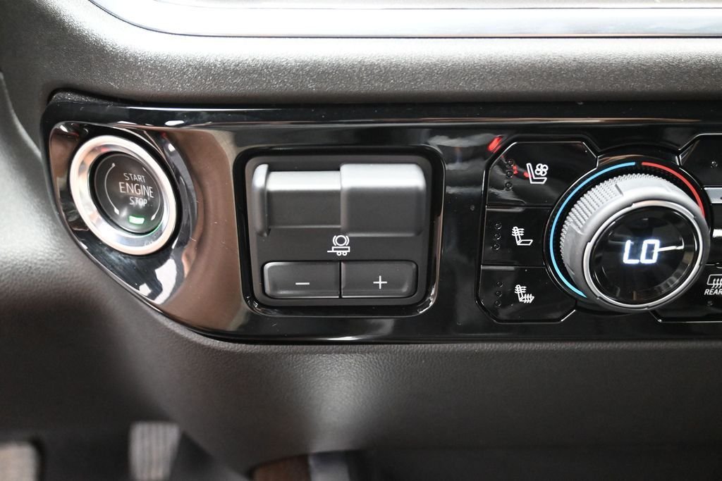 Used 2025 Gray Chevrolet High Country image 23