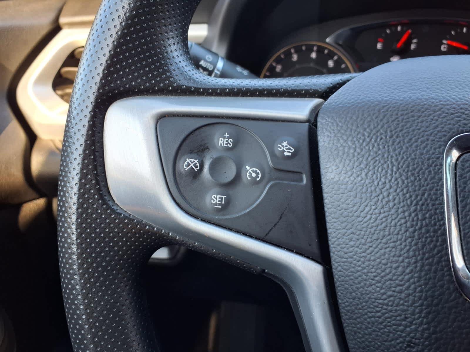 2023 GMC Acadia SLE - Photo 21