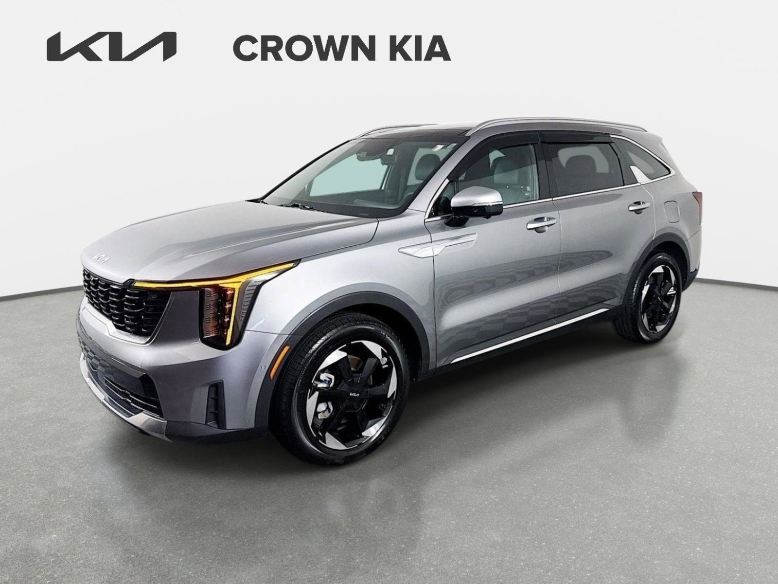 Used 2025 Steel Gray Kia SX Prestige image 1