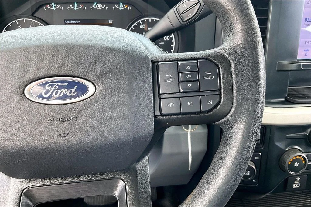 Used 2023 White Ford XL image 18