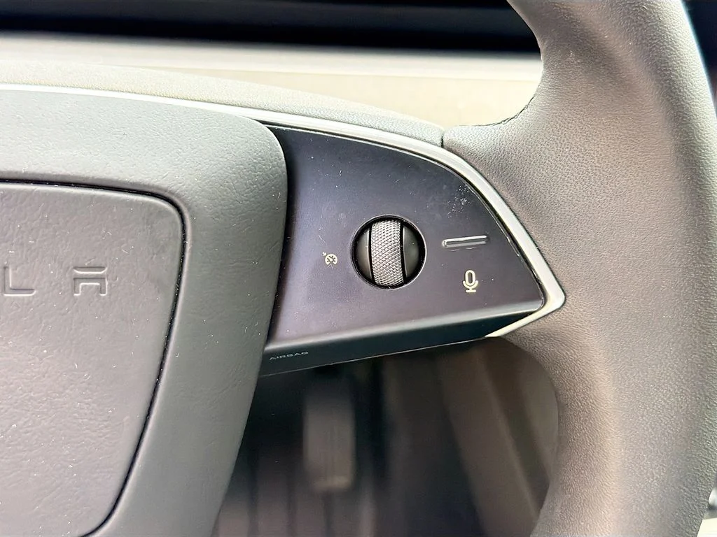 Used 2025 Diamond Black Tesla Long Range image 18