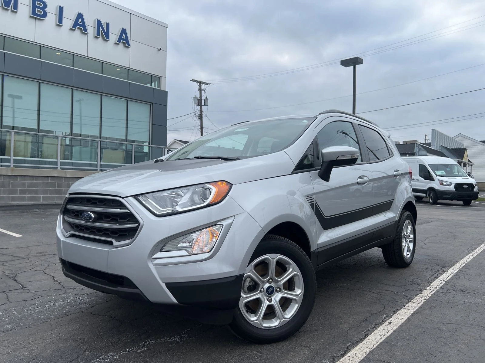 Used 2022 Silver Metallic Ford SE image 38