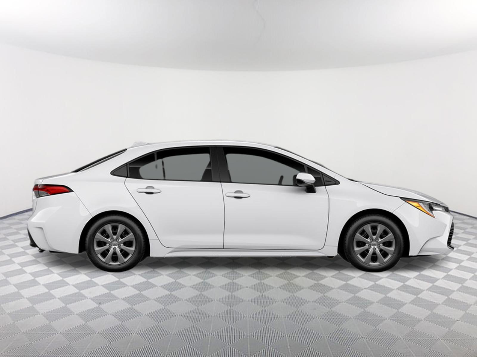 New 2026 Ice Cap Toyota LE image 12