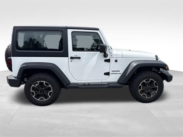 Used 2014 White Jeep Sport image 6