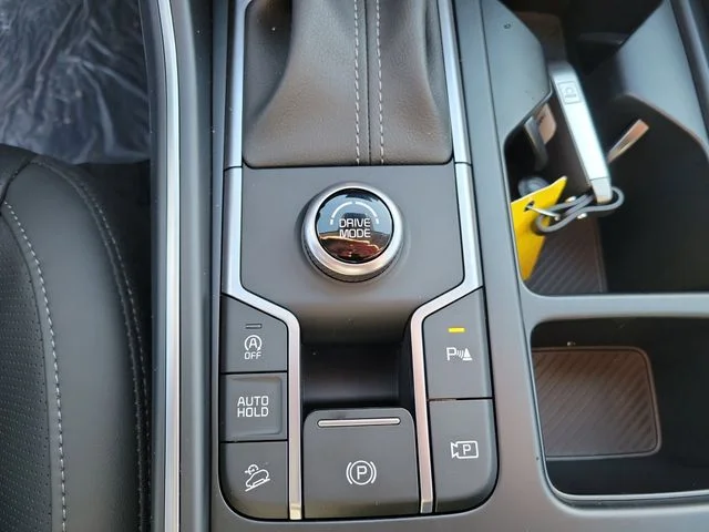 New 2026 Ebony Black Kia S image 21