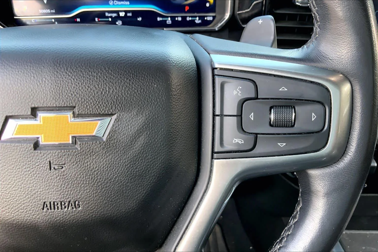 Used 2022 Summit White Chevrolet LTZ image 25