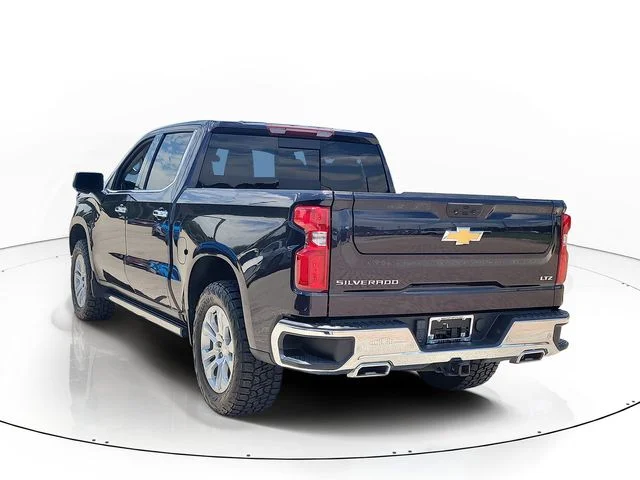 Used 2023 Gray Chevrolet LTZ image 7