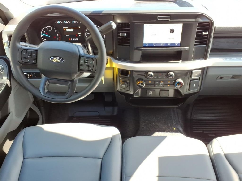 New 2027 Oxford White Ford F-250® XL image 14