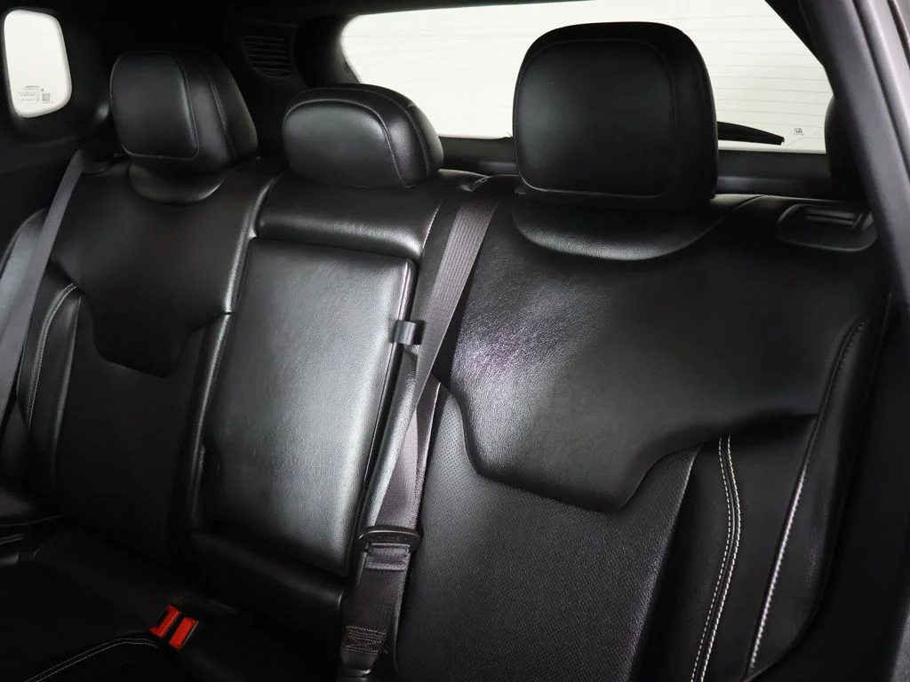 Used 2023 Black Jeep High Altitude image 34