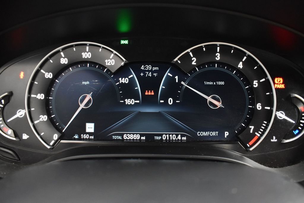 Used 2018 Blue BMW 530i xDrive image 8