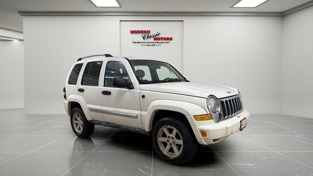Used 2006 White Jeep Limited image 7