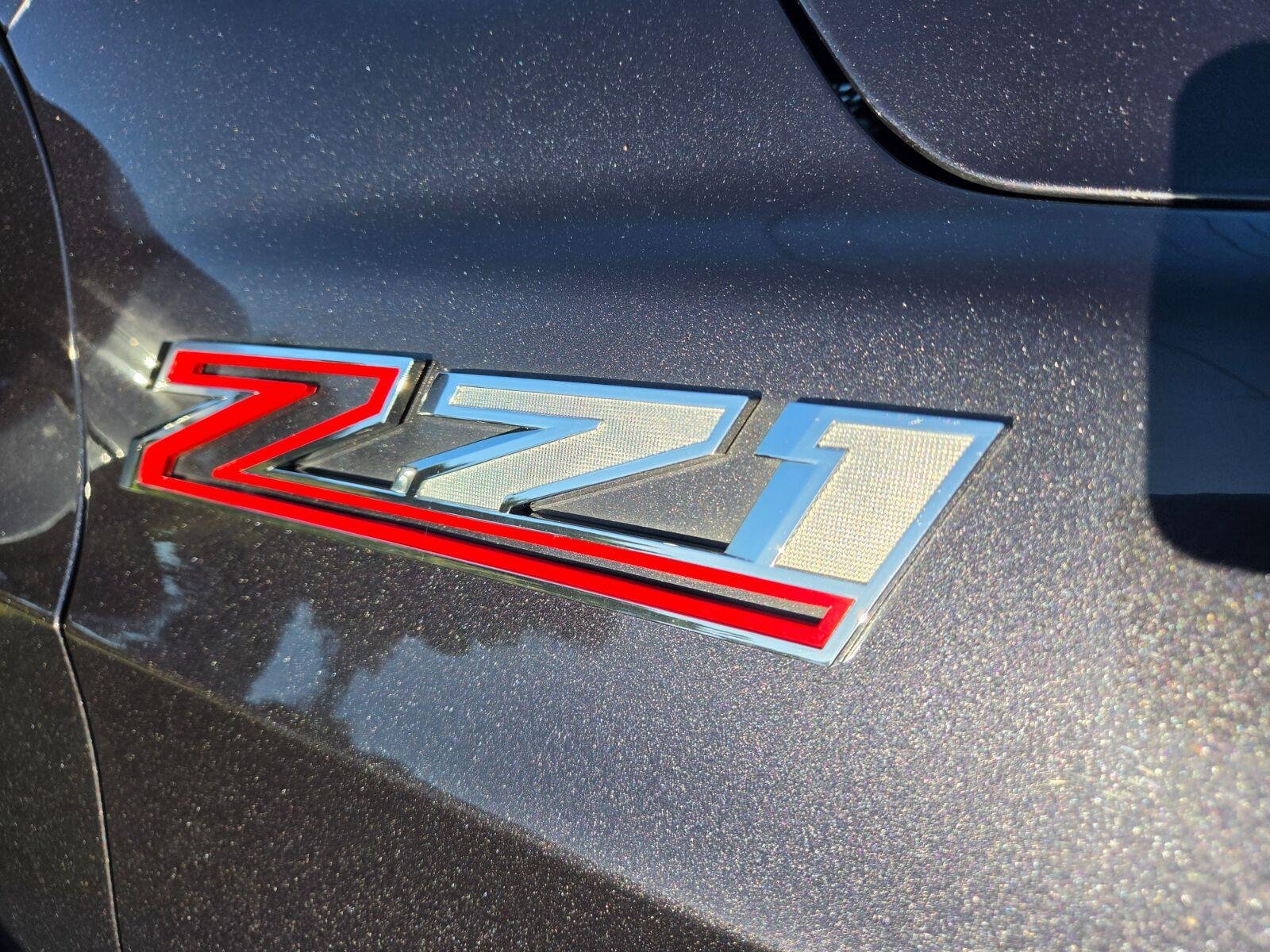 Used 2023 DARK ASH METALLIC Chevrolet Z71 image 5