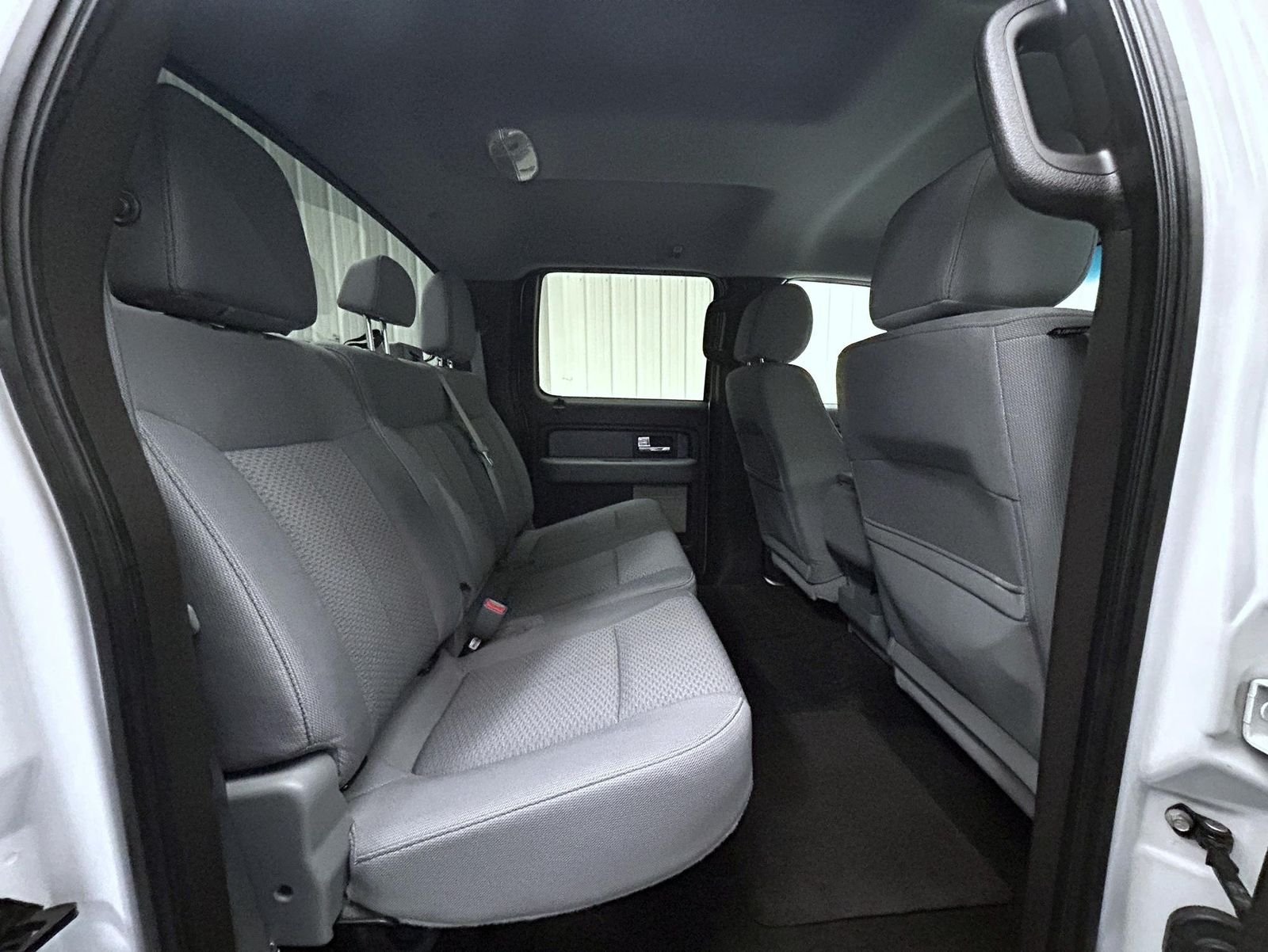 Used 2013 White Ford XLT image 18