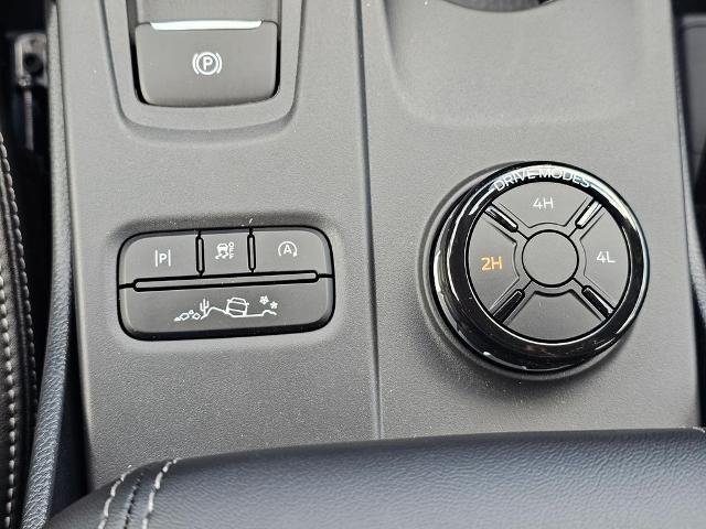 New 2026 Avalanche Ford Lariat® image 67