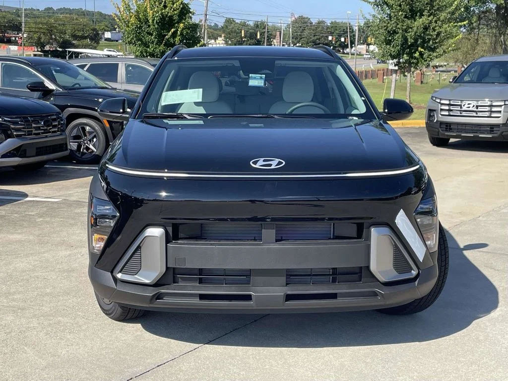 New 2027 Black Hyundai SEL Sport image 8