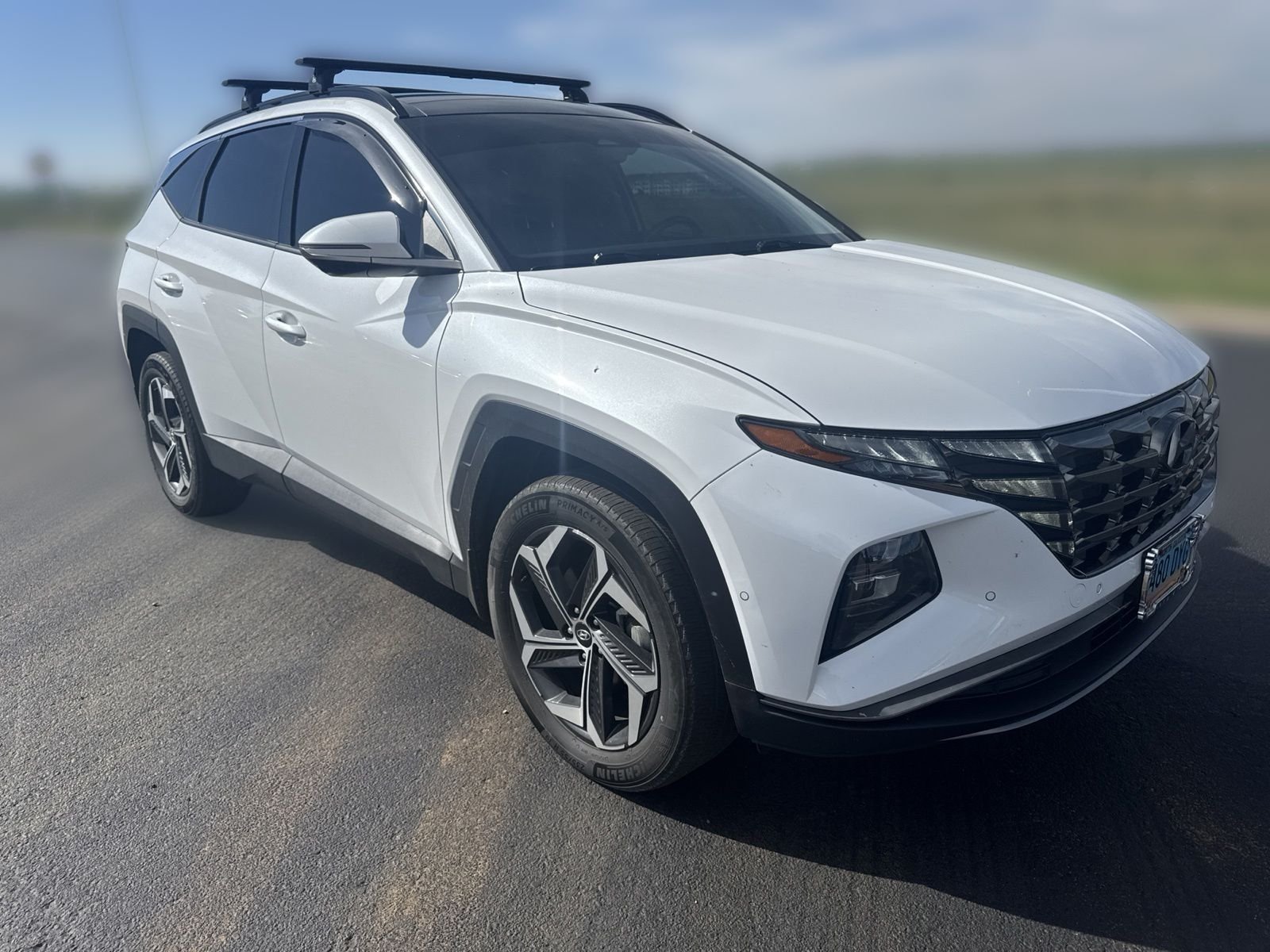 Used 2022 White Hyundai Limited image 2