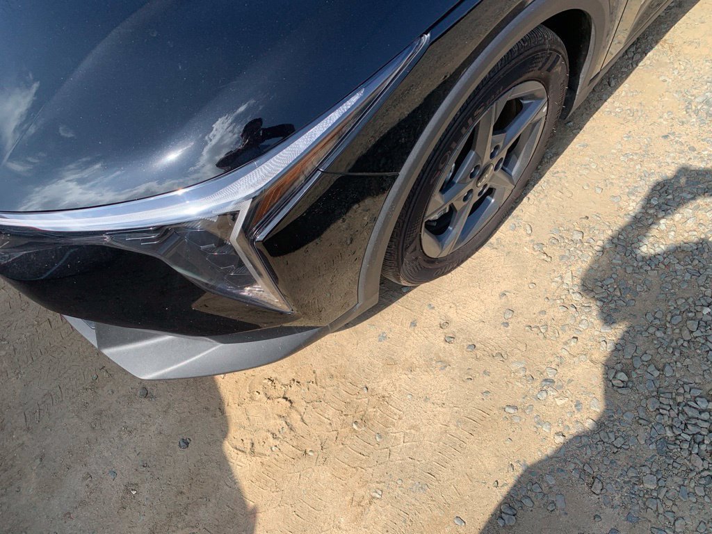 Used 2025 Black Kia LXS image 2