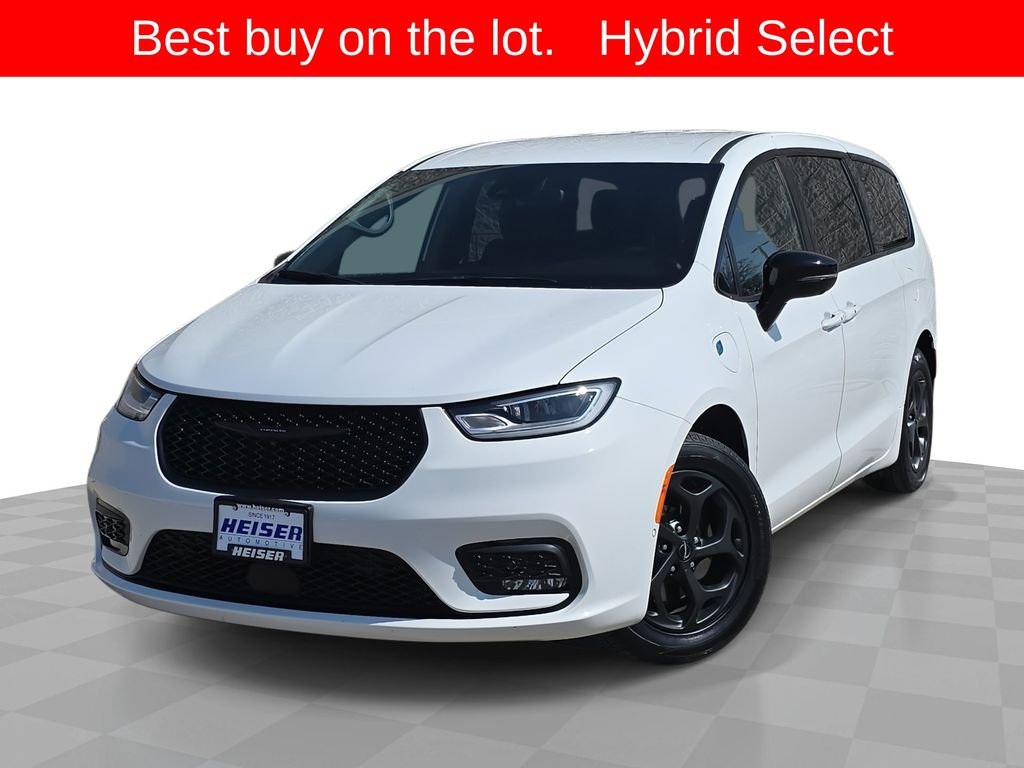 2024 Chrysler Pacifica PHEV