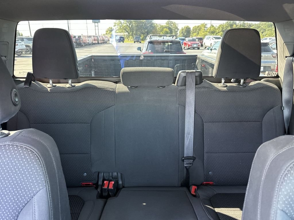 Used 2021 Red Chevrolet Custom image 13
