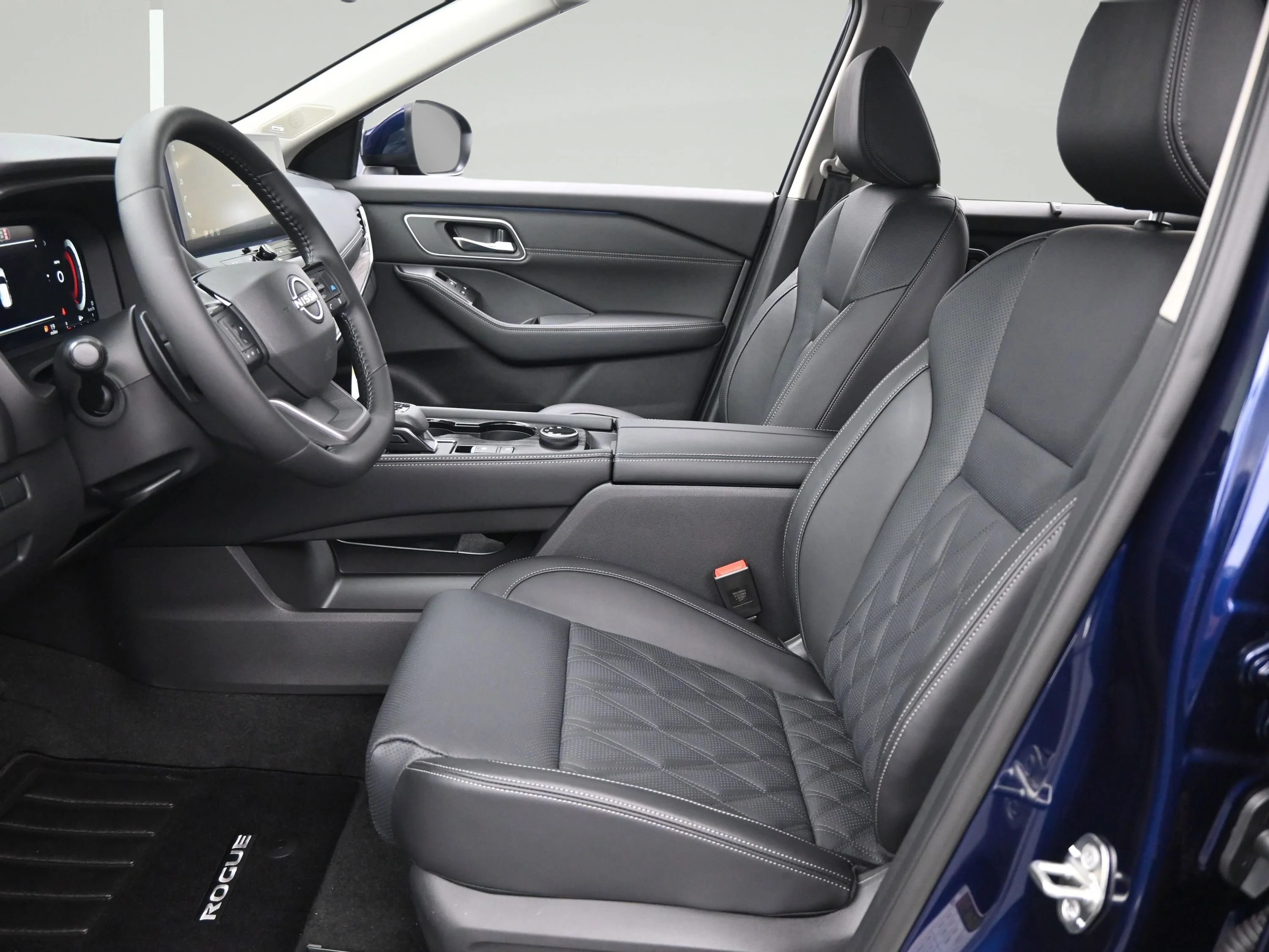 New 2026 Deep Ocean Blue Pearl Nissan Platinum image 9