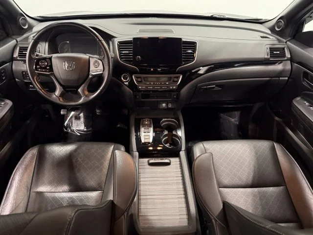 Used 2020 Black Honda Touring image 34
