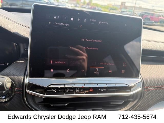 New 2026 Bright White Clear-Coat Exterior Paint Jeep Trailhawk image 24