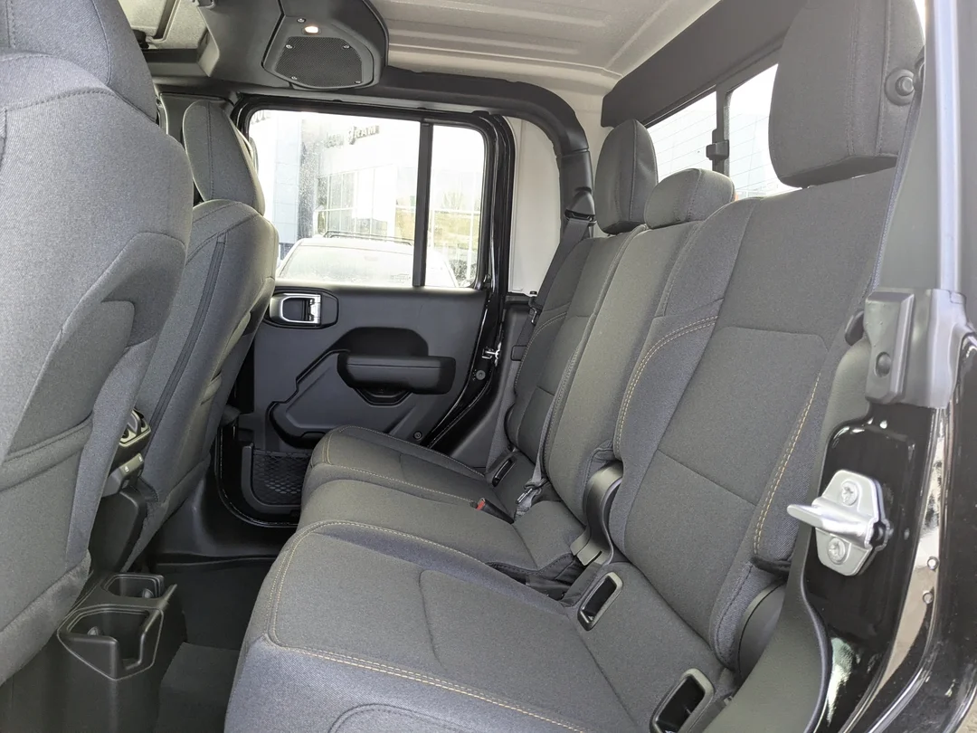 New 2026 Black Jeep Sport S - - 4x4 - 12.3 Display - Freedom 3 piece HT - Shift on the Fly 4x4 & More! image 24