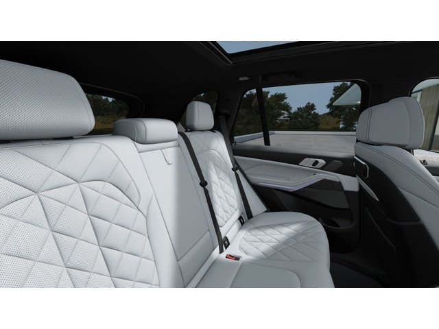 New 2026 Carbon Black Metallic BMW X5 40i image 12