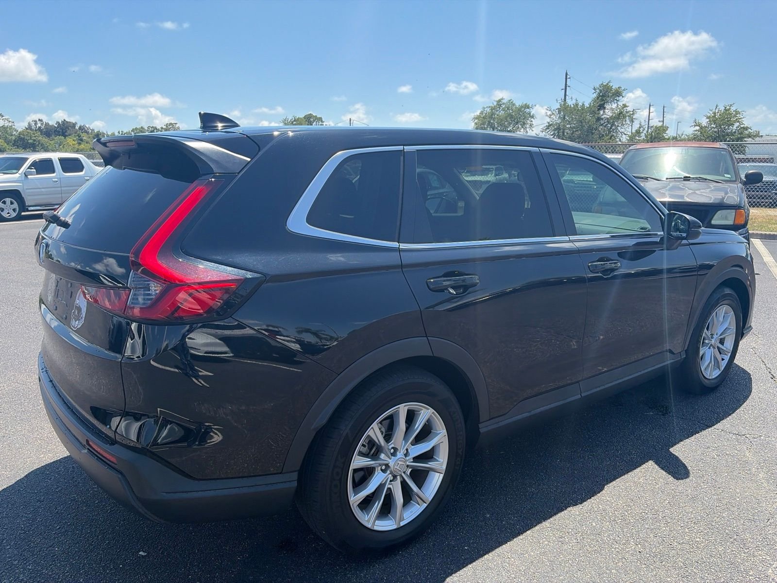 Used 2023 Crystal Black Pearl Honda EX image 7