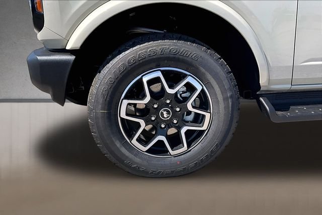 New 2026 Desert Sand Ford Outer Banks image 11