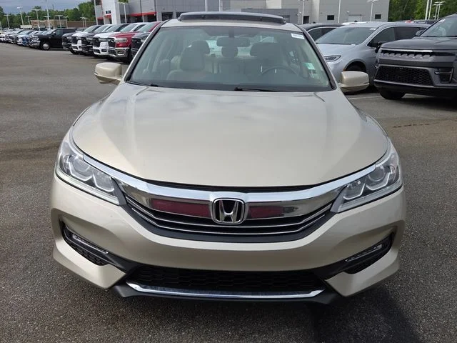 Used 2017 Honda Accord EX-L with VIN 1HGCR2F82HA067993 for sale in Milledgeville, GA