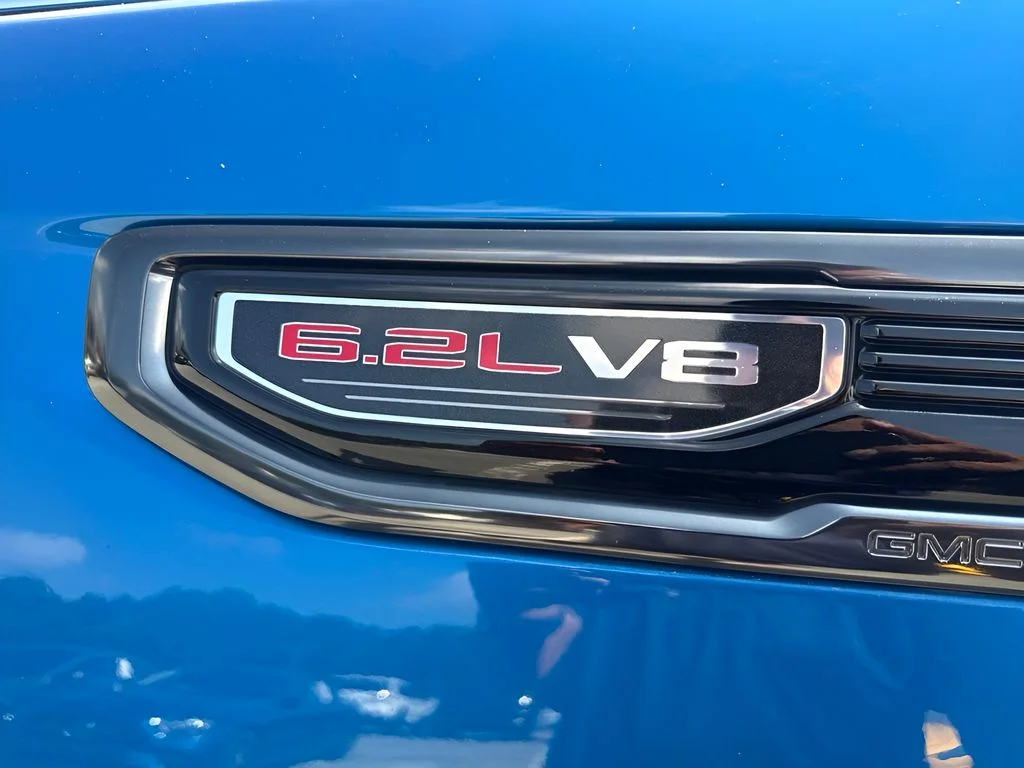 Used 2023 Blue GMC AT4 image 34