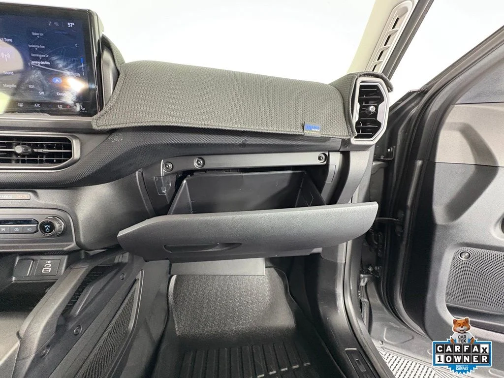 Used 2025 Gray Ford Badlands image 26