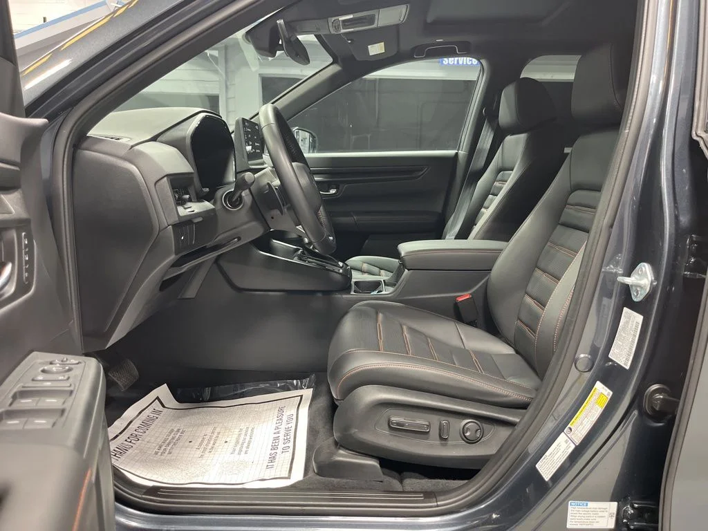 Used 2026 Meteorite Gray Metallic Honda Sport-L image 11