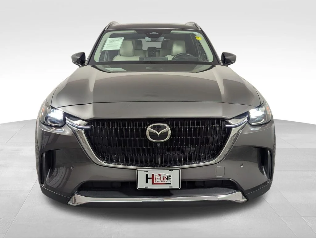 Used 2024 Gray Mazda Premium Plus AWD w/ 3rd Row Seats image 26