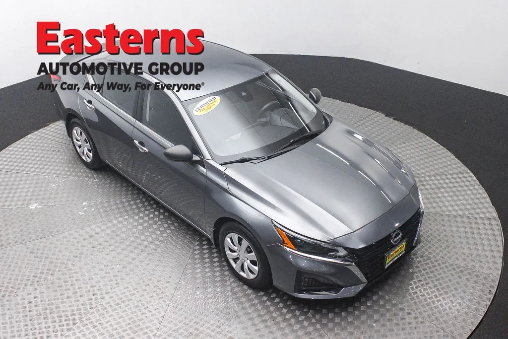 Used 2024 Gray Nissan 2.5 S image 3