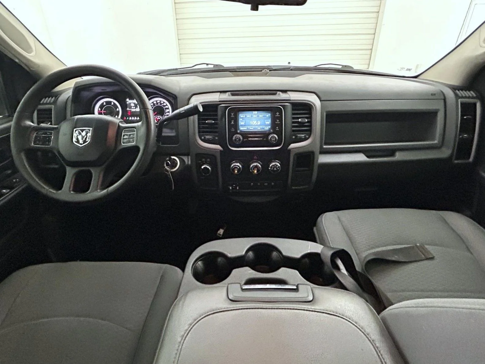 Used 2015 White Ram Tradesman image 13