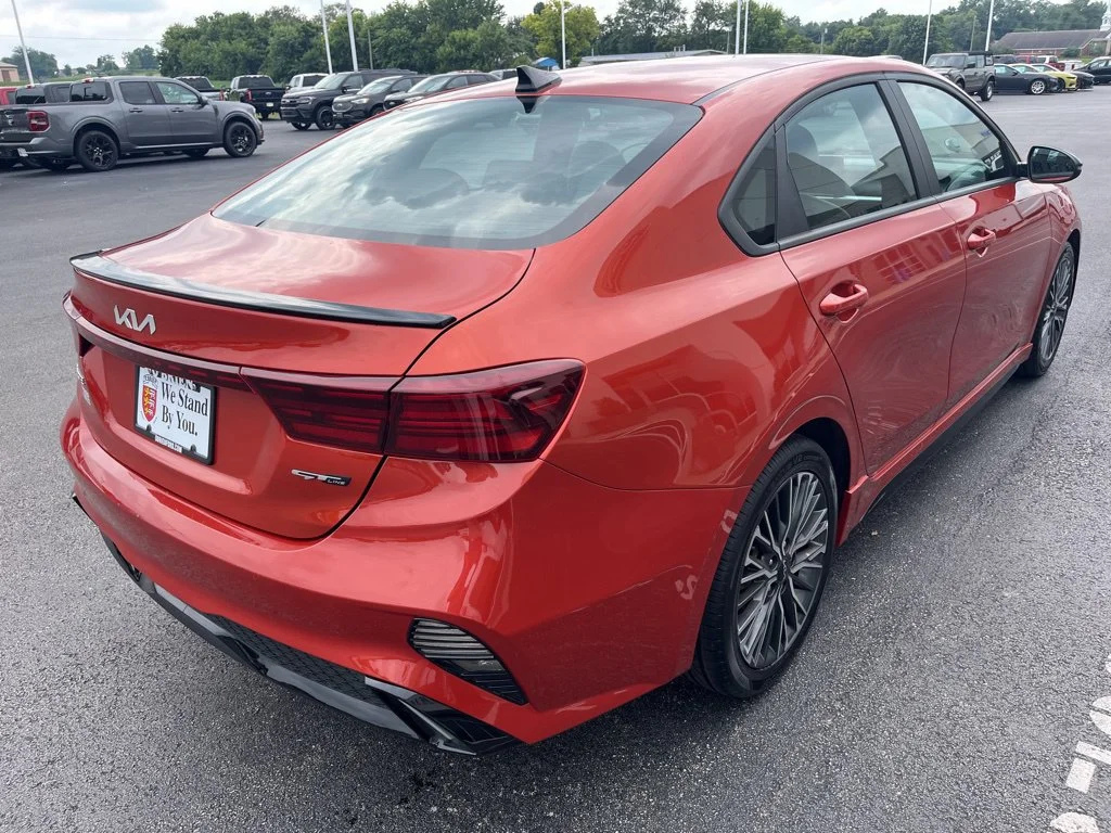 Used 2023 Fire Kia GT-Line image 5