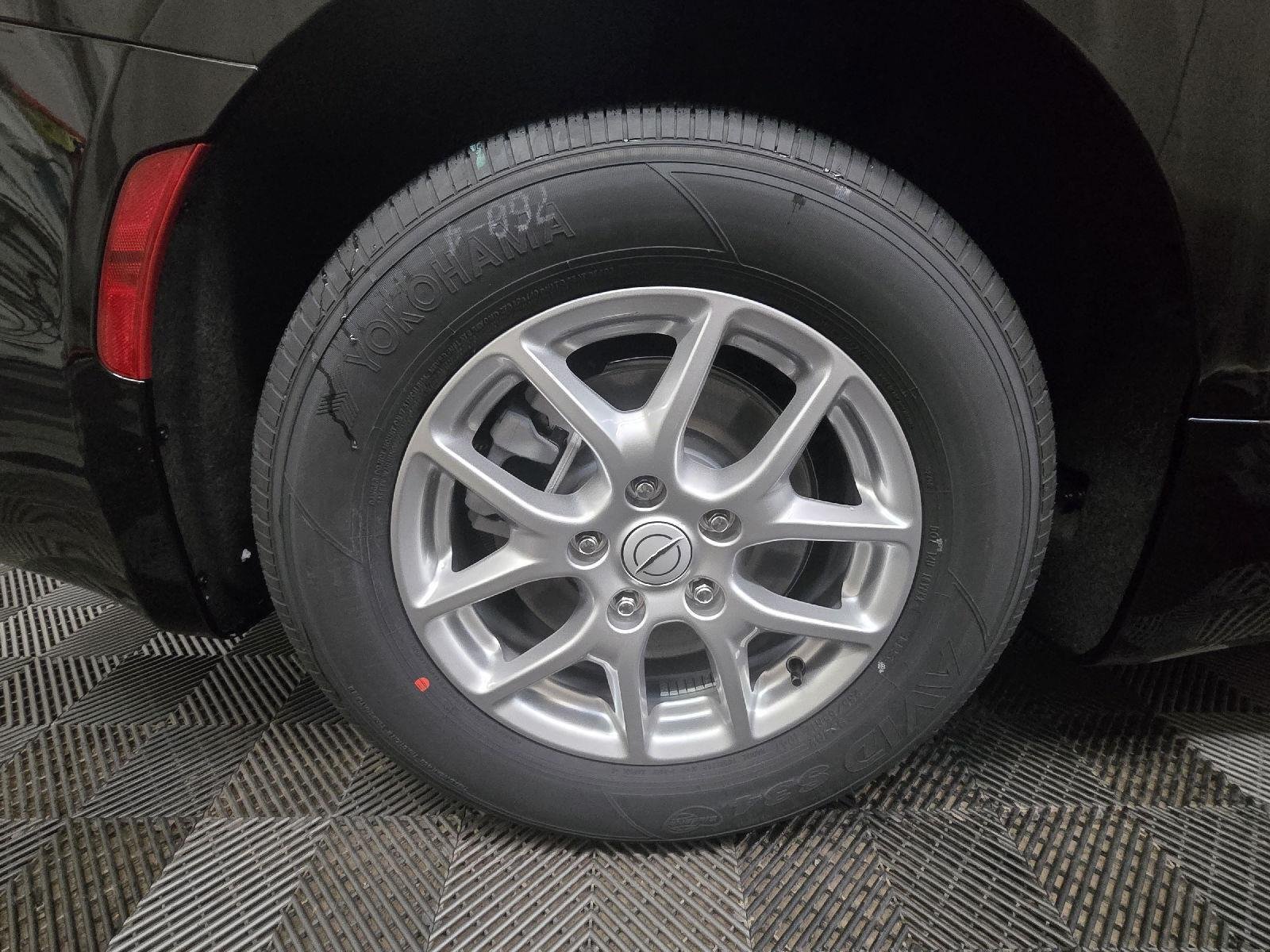 2026 Chrysler Pacifica Select - Photo 49